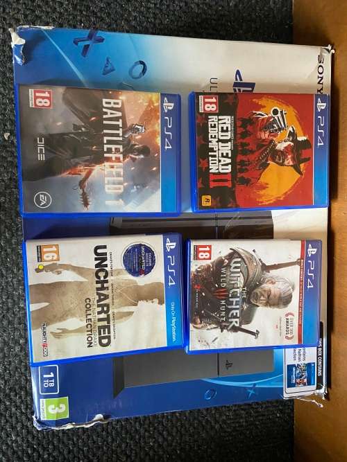SONY PLAYSTATION 4 CHU-1216B IN BOX*1 TB*HDMI,POWER and USB CABLES*REMOT CONTROLLER*4 GAMES